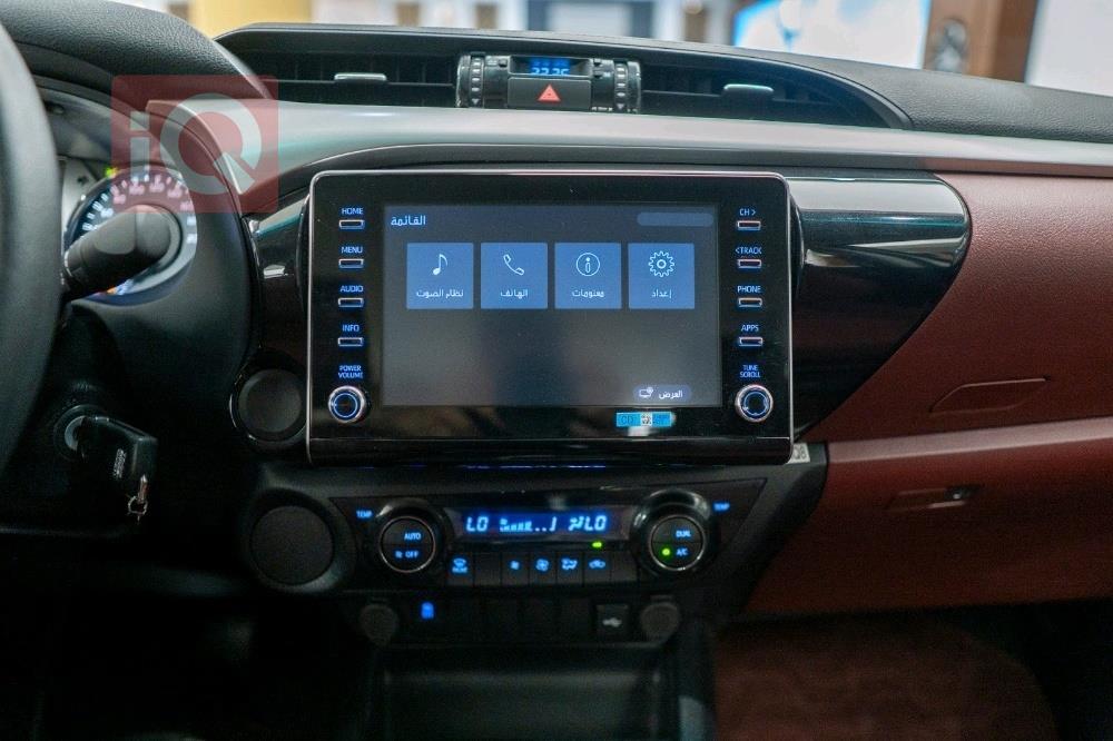 تويوتا هايلوكس